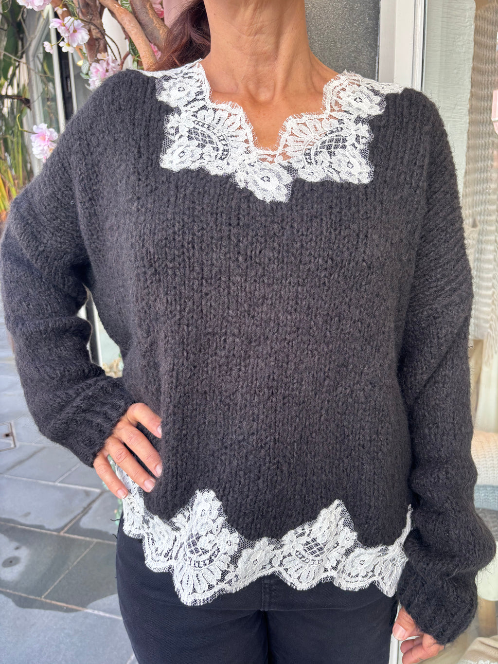 Pull inserti in pizzo intagliato