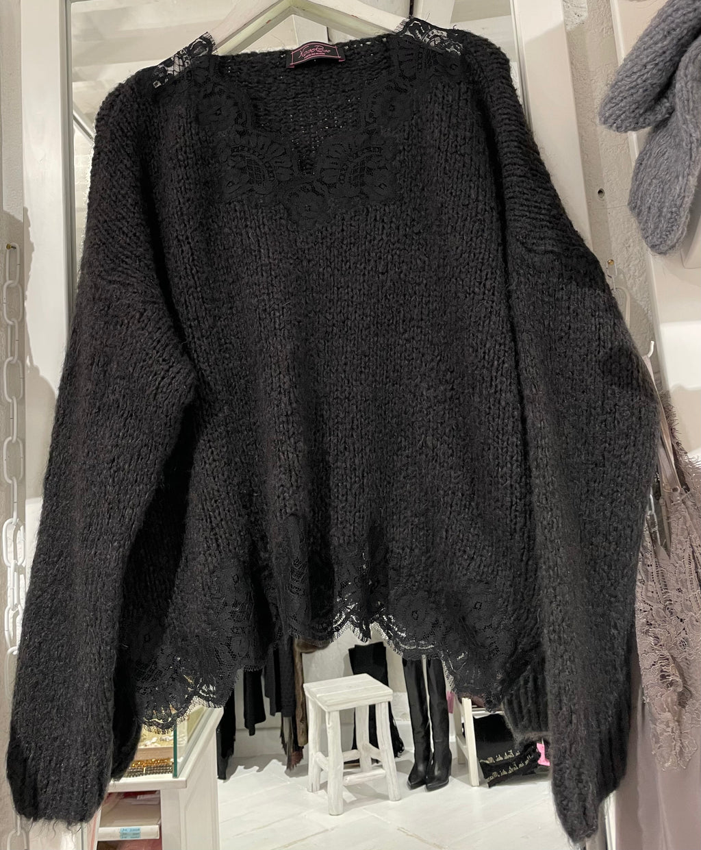 Pull inserti in pizzo intagliato