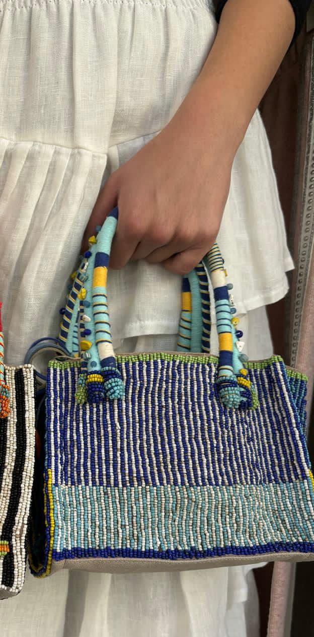 Borsa perline blu