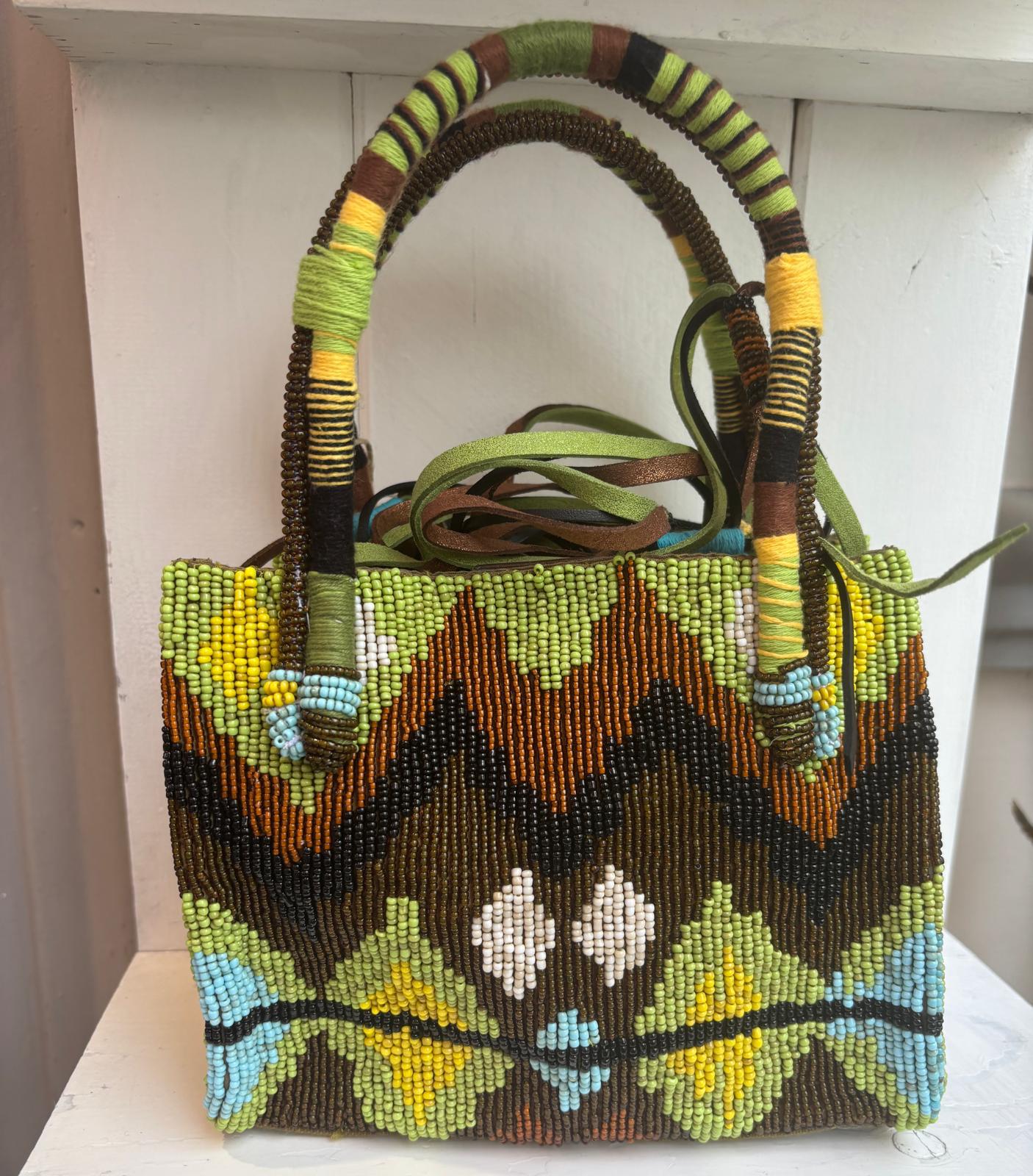 Borsa Perline disegni verde e marrone
