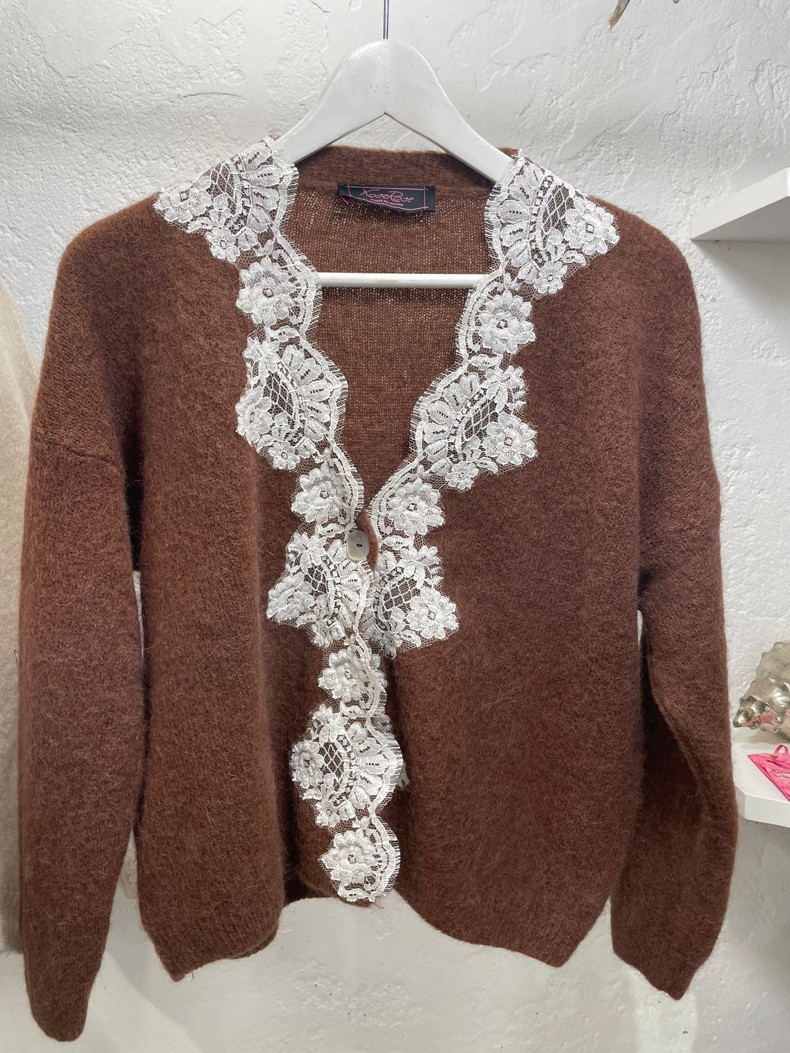 Cardigan corto con pizzo