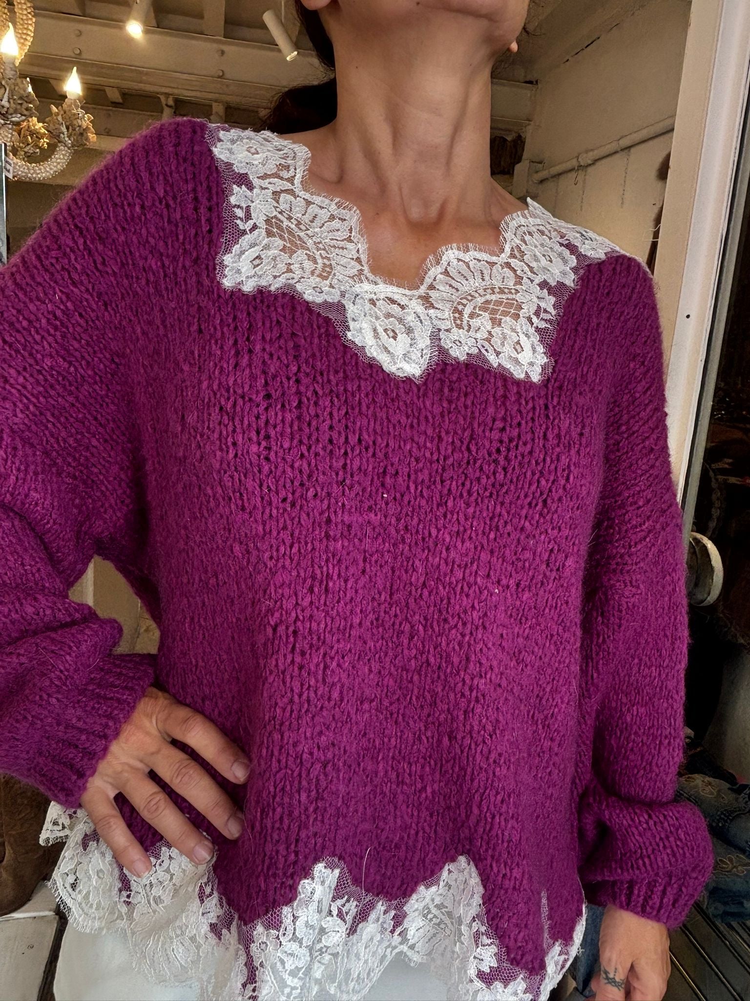 Pull inserti in pizzo intagliato
